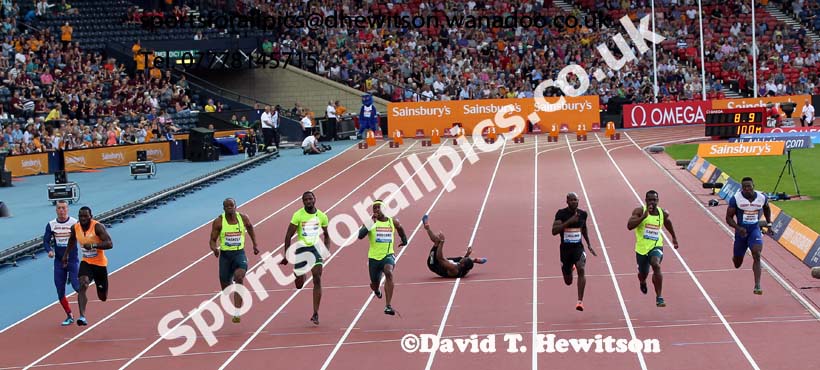 Nickel Ashmeade wins the 100 metres and Yohan Blake goes down at the Glasgow Diamond League. Photo: David T. Hewitson/Sports for All Pics